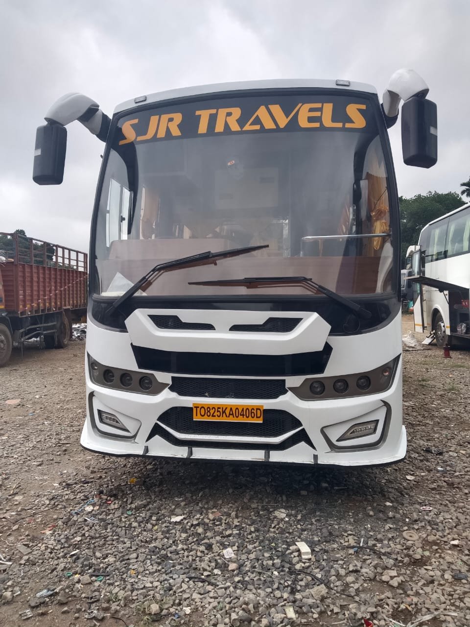 SJR Tours and Travels luxury coach & bus